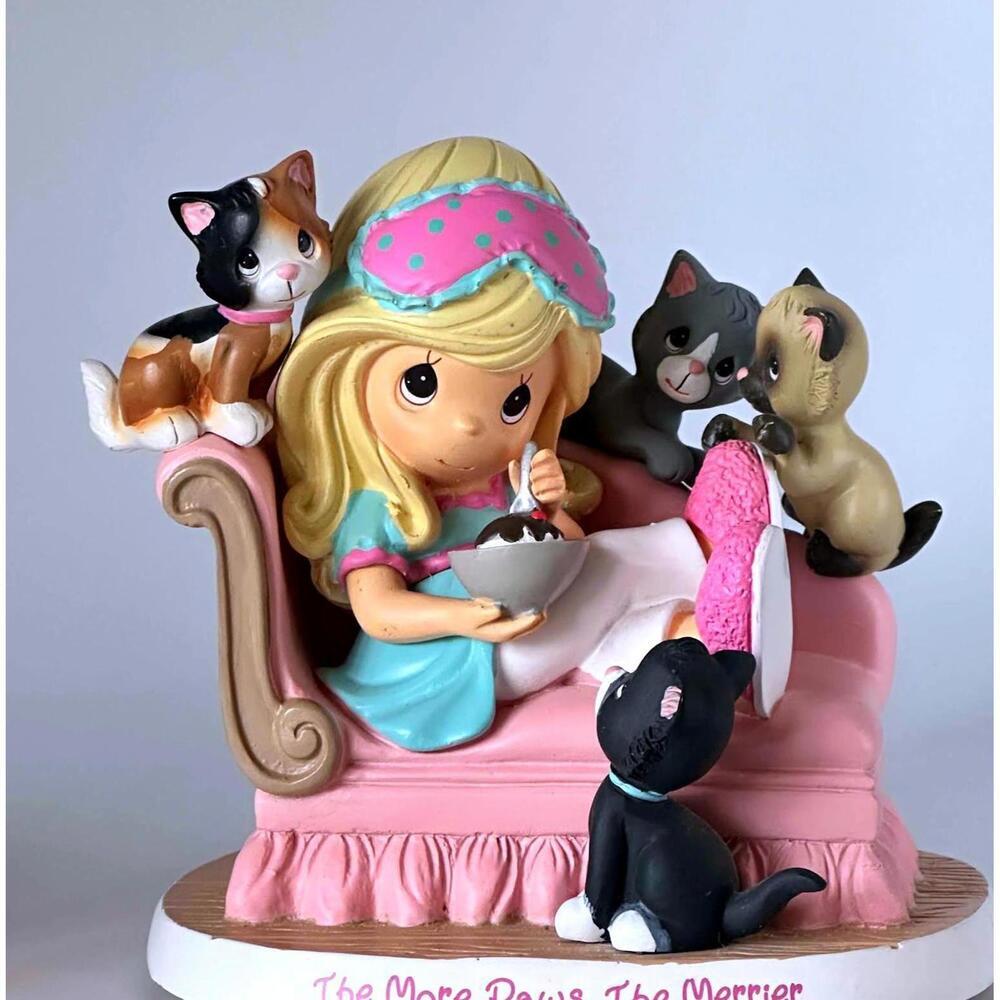 22 Precious Moments Girls with Kittens collection few rare and limited editition - Picture 4 of 9